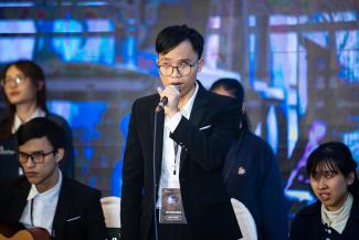 Minh has performed at numerous musical events at school and elsewhere.